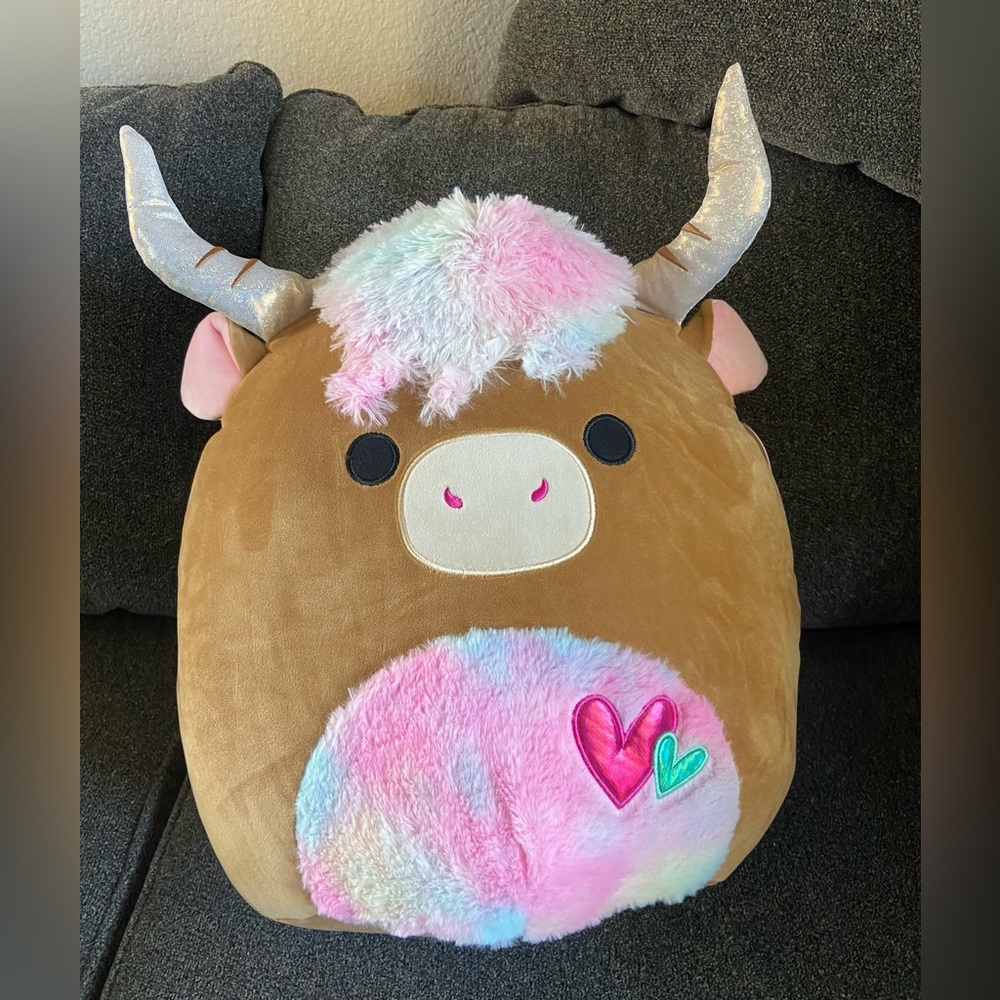 NWT Candela the Highland Cow 18" Squishmallow